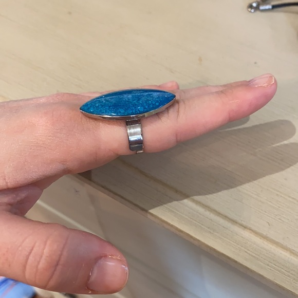 Ring - Picture 2 of 4